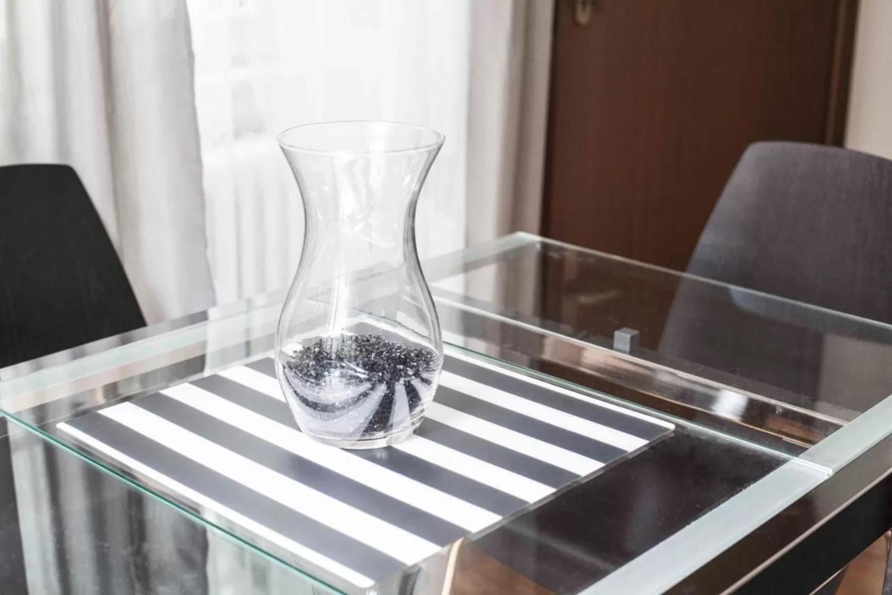 Torino 23 Apartment Милано Екстериор снимка